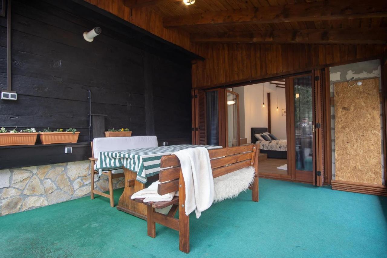 Cabin In The Woods Vukelic Stubicke Toplice Екстер'єр фото