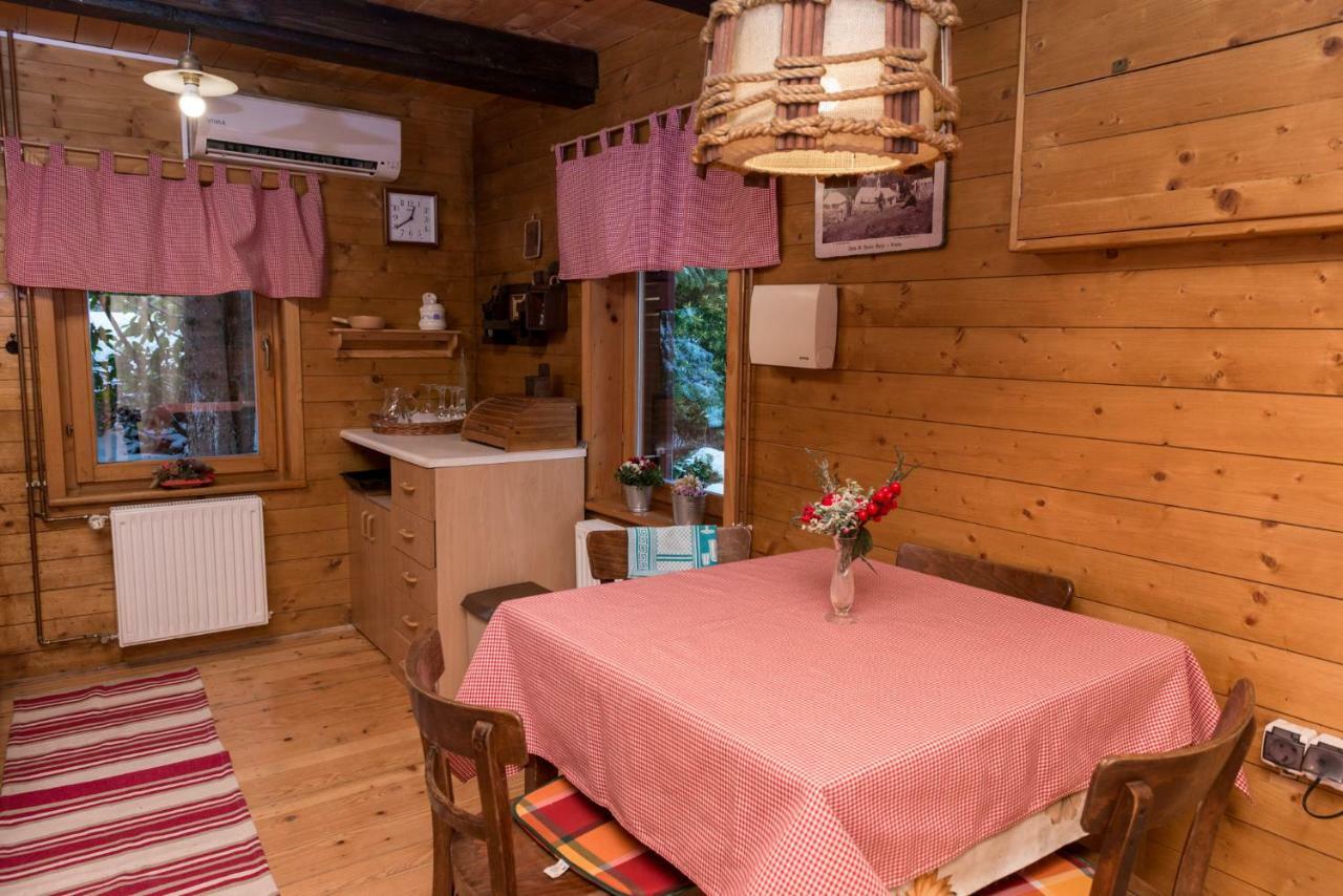 Cabin In The Woods Vukelic Stubicke Toplice Екстер'єр фото