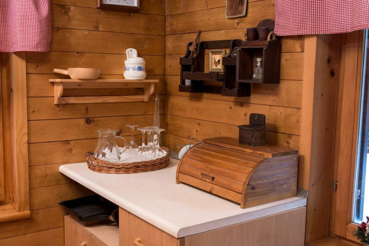 Cabin In The Woods Vukelic Stubicke Toplice Екстер'єр фото